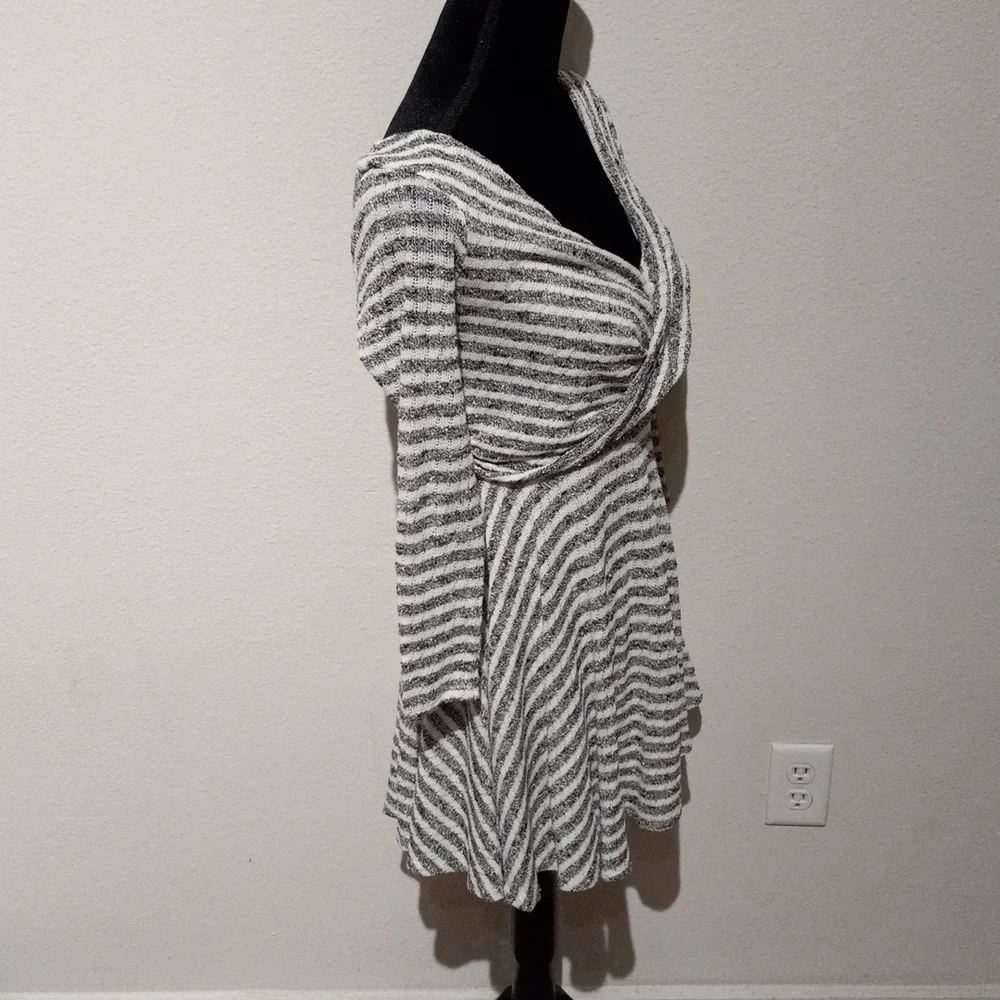 FREE PEOPLE size S sweater 2 layer dress